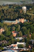 An aerial view of University of 爱达荷州's 莫斯科 campus.